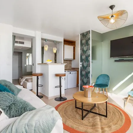 شقة Mojito Heliopolis Sea View In The Cap Dagde Naturist Village آجد